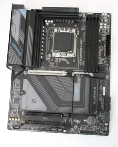 Материнская плата GIGABYTE X870 GAMING X WIFI7SO — восстановленная, б/у, без коробки и антенны