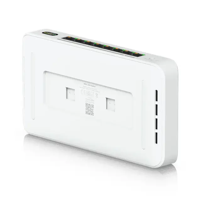 Ubiquiti UDB-Switch 2.5G 7 porti PoE Photo 7