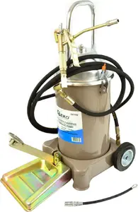 Foot-Powered Watering Can GEKO G01142 12 L with 4 m Hose