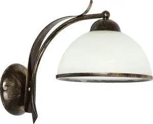 Sienas lampa Luminex Korfu modelis 4035 vienas spuldzes 1x60W