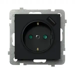 Розетка Ospel GP-1RSPUSB/m/33 с USB, 16 A, IP20, 73×73×53 мм, черная