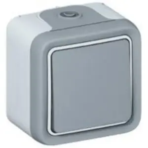 Light switch Legrand 069720 — single-pole wall switch, 1 piece