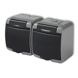 Розетка Karlik 30GHE-2p — 2-полюсная силовая розетка, 250 В, 16 А