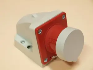 PCE Розетка с вилкой 16A 5-полюсная 400V красная IP44, модель 515-6t