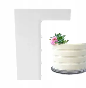 Кондитерская угловая лопатка Brunbeste BB-3272 18.5×11.2 см — для торта и крема