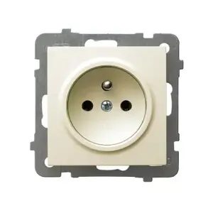 Розетка Ospel GP-1GZ/m/27 16 A, IP20, размеры 71×39×71 мм