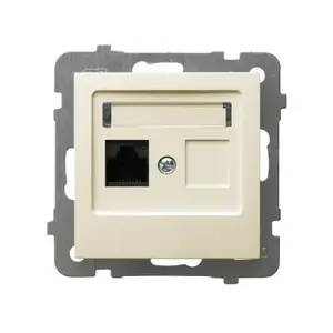 Розетка Ospel GPK-1G/K/m/27 — одиночная, IP20, 71×71×33 мм
