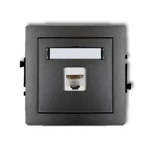 Розетка Karlik 11DGK-1, степень защиты IP44, 250 В, 16 А