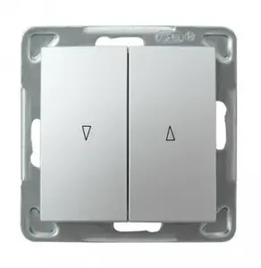 Smart switch Ospel ŁP-7Y/m/18 — silver, IP20, 250 V AC input, 10 A output, 71×71×40 mm