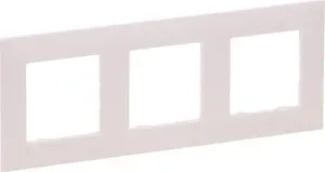 Трехместная рамка Legrand Niloe Step 863293 — накладная 3-постовая, пудрово-розовая