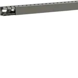 Elektriskā sadales skapja aksesuārs Hager BA7A25025, PVC, pelēks, dziļums 2000 mm, sertifikāts EN50085-2-3