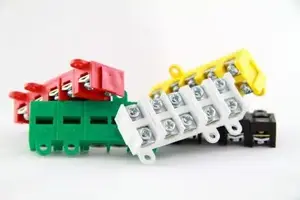 Клеммная колодка PAWBOL LZ 5×1,5–4 мм² 32 A (E.4003) — 5 полюсов, винтовое зажимное соединение