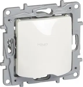 Cable outlet Legrand Niloe 764646 cream — flush-mount cable pass-through for wall plates