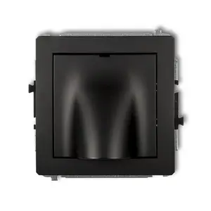 Розетка Karlik 12DWPK IP20 встраиваемая электрическая настенная розетка