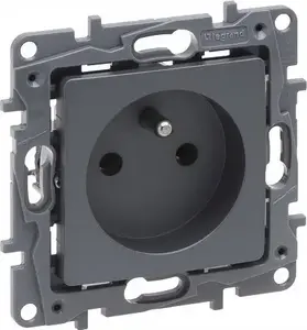 Розетка Legrand Niloe Selection 2P+E 16A 250V с винтовыми клеммами сталь (модель 762340)