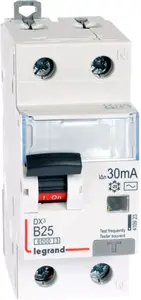 Дифференциальный автомат Legrand 2P 25A B 30 мА тип AC (модель 410923)