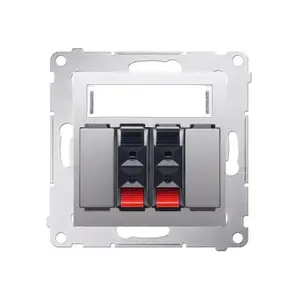 Розетка Kontakt-Simon DGL32.01/43, серебристая, пластиковый корпус, IP20, 75×75×48 мм