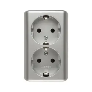 Розетка Kontakt-Simon EGSZ2SNZ/43, серебристая, пластик, IP20, 250 В, 63×43.5×98 мм