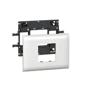 Аксессуар для щита Legrand 010992 — габариты 120×35×90 мм