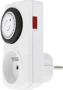 Mehānisks taimeris EMOS P5504 24h 15A (15FD/3A) ar programmējamām ieslēgšanas/izslēgšanas ciklām