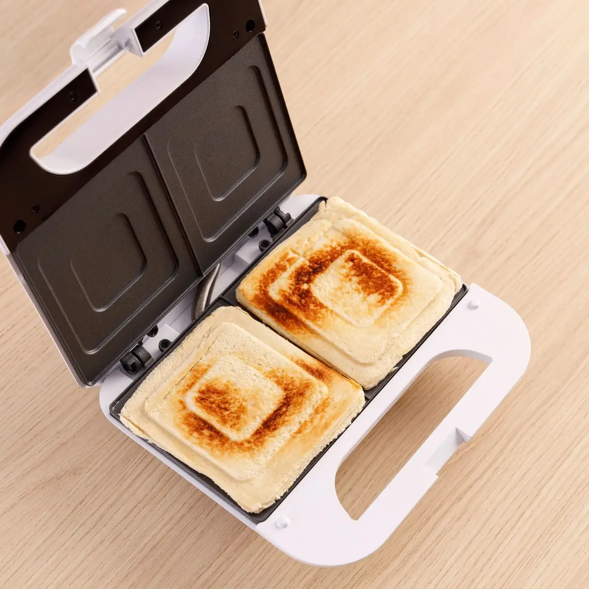 Сэндвичница Solac Buon Sandwich II 750 Вт Photo 10