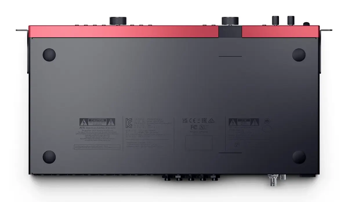 Focusrite Scarlett 18i20 (4th Gen) аудиоинтерфейс Photo 7