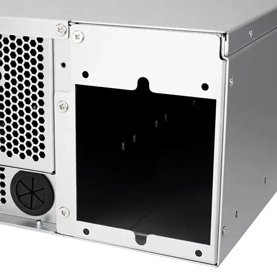 SILVERSTONE RM32 rack servera korpuss Photo 11