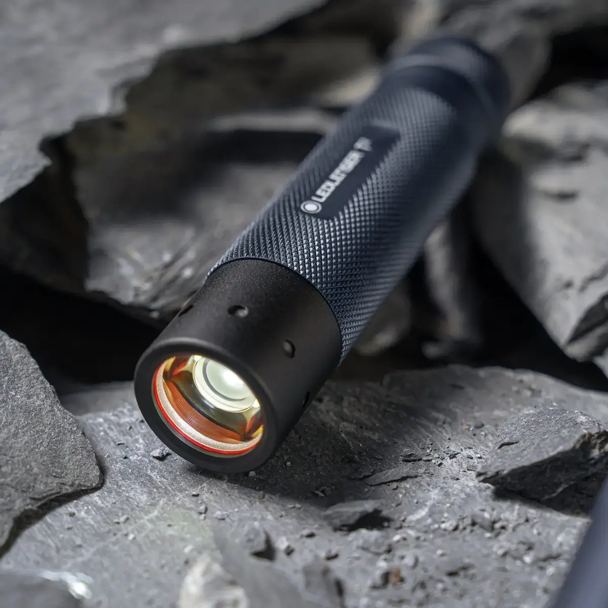 Ledlenser T2 25th Anniversary фонарь Photo 5