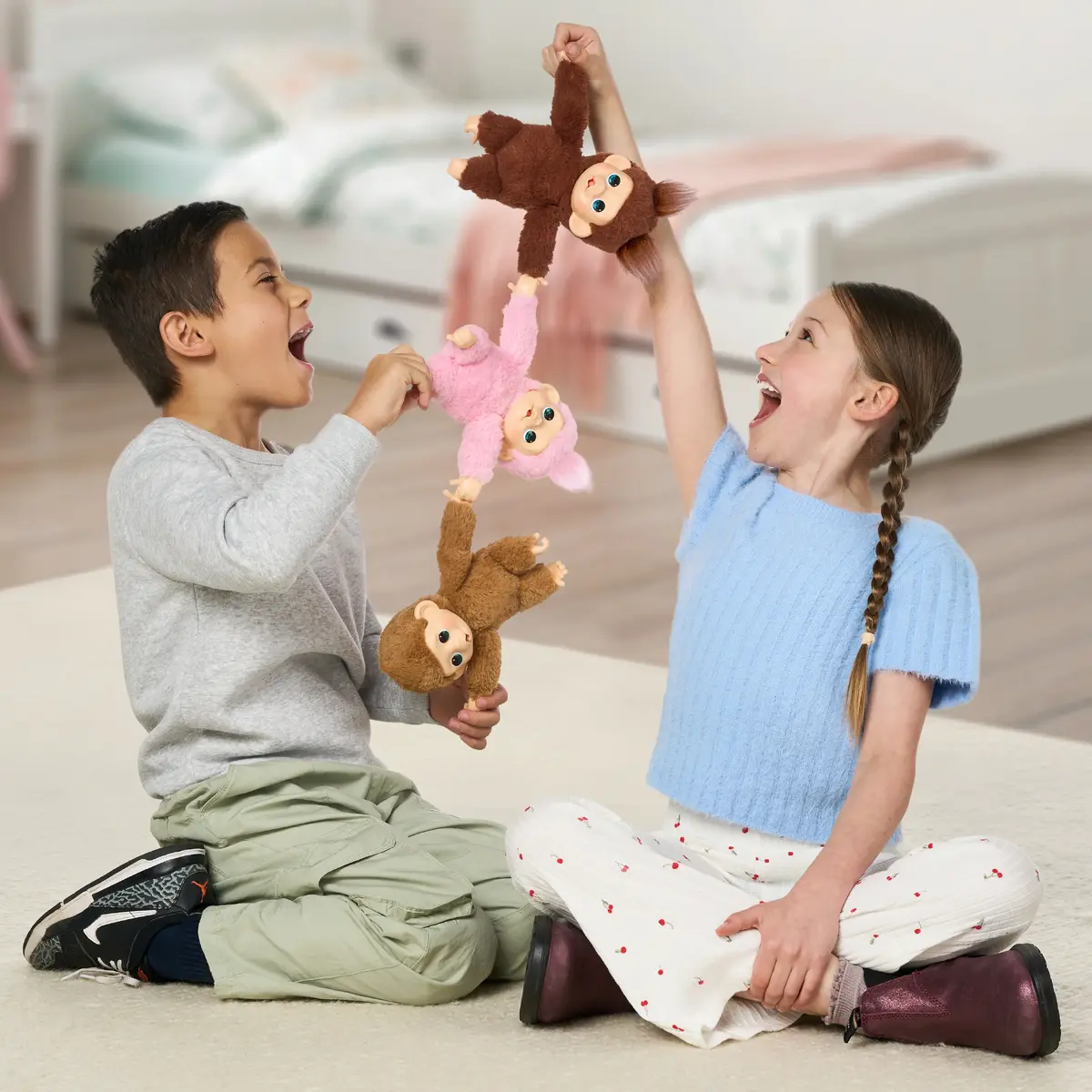 Moose Toys Little Live Pets My Baby Monkey Chikki Cherry Photo 9
