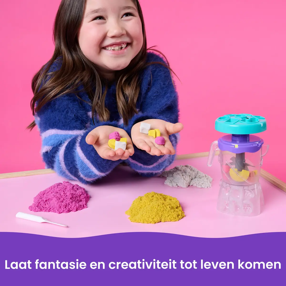 Spin Master Kinetic Sand Smoothie Mixer Photo 3
