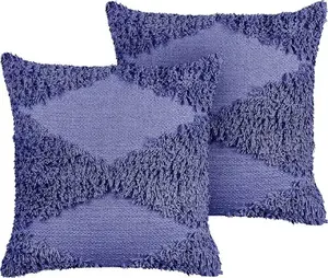 Декоративная туфтовая хлопковая подушка Beliani RHOEO 45 x 45 см, фиолетовая