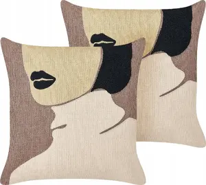 Decorative cotton cushion pair Beliani SILPHIUM 45 x 45 cm, brown-beige, woman motif