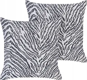 Cushion set Beliani MANETTI, 2 polyester cushions, black and white