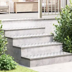 Alumīnija pret-slaidumu plāksnes VidaXL 4 gab. 90×30 cm — izciļņota virsma
