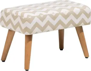 Stools Beliani TAKOMA — brūni‑balts kompakts krēsls