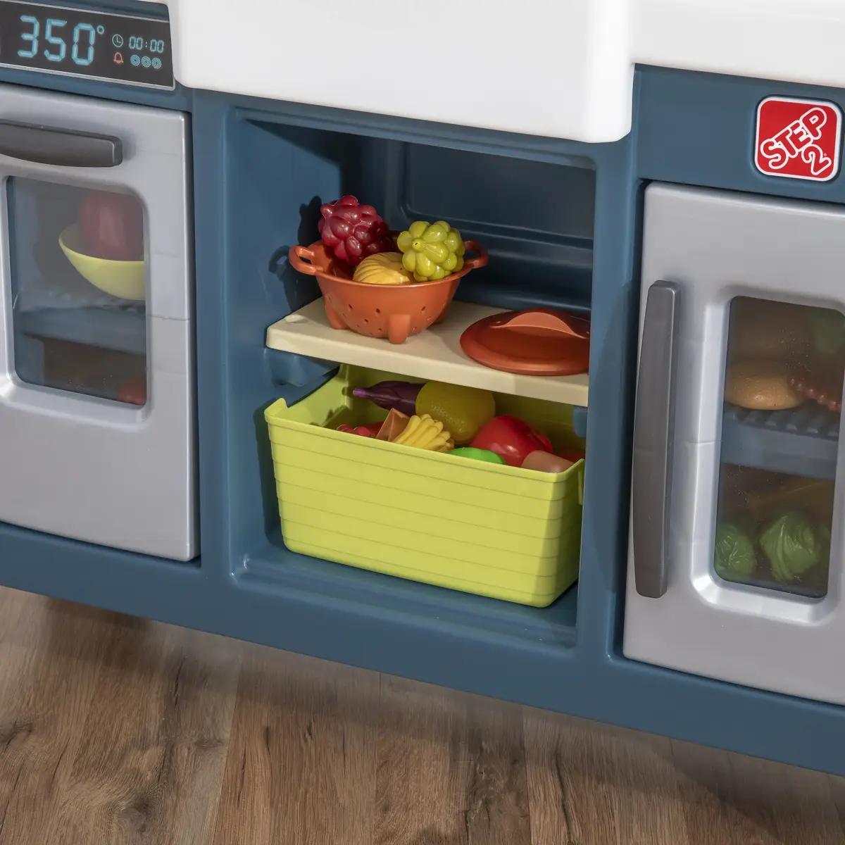 Step 2 Modern Farmhouse Kitchen rotaļu virtuve Photo 17