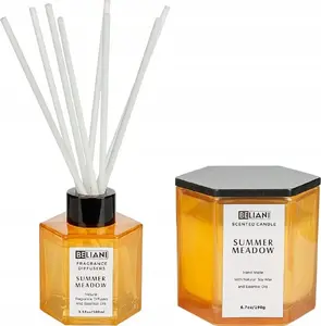 Scent set Beliani CLASSY TINT — soy candle and reed diffuser 'Summer Meadow' (set)