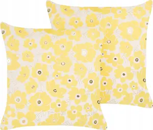 Decorative velour cushion set Beliani TRITELEIA – 2 cushions, yellow