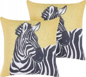 Decorative cushions Beliani MANKETTI 45 x 45 cm zebra pattern, yellow (set of 2)