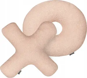 Decorative throw cushions Beliani HESPERIS set of 2, teddy fabric, pink