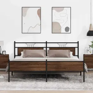 Gultas rāmis VidaXL metāla 200x200 cm, brūna ozola apdare, bez matracīša