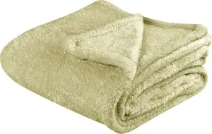 Blanket Beliani NAMDU 125 x 150 cm, green