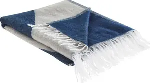 Blanket Beliani HALEDE 130 x 170 cm beige-blue, lightweight throw blanket