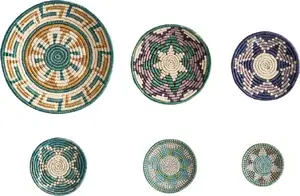 Wall decoration set Beliani NAMDINH – set of 6 multicolored wall ornaments