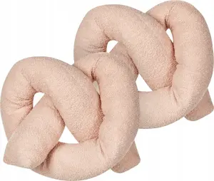 Декоративные продолговатые подушки пара Beliani 172 x 14 см из ткани teddy розовые