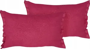 Decorative pillow set Beliani SASSAFRAS — 2 pillows 30 x 45 cm, red