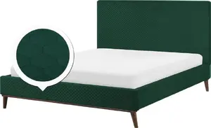 Кровать Beliani BAYONNE 160 x 200 см велюр зелёная