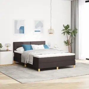 Gulta ar matraci VidaXL 140x200 cm audums tumši brūna