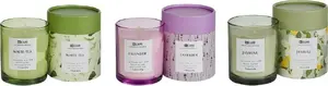 Aromātisko sveču komplekts Beliani — 3 sveces (baltais tēja, lavanda, jasmīns)