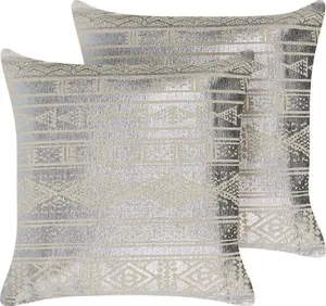 Decorative cotton cushions Beliani Oujda 2-pack, geometric pattern, 50 x 50 cm, silver